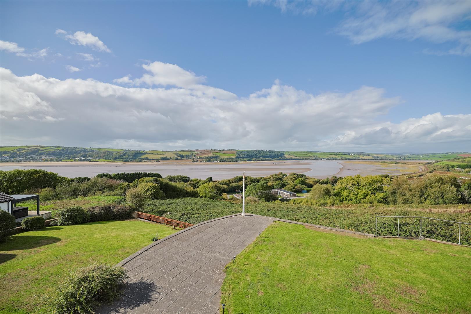 Aberfa, Ferryside, Carmarthenshire, SA17 5RS